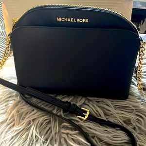 Michael Kors black crossbody purse
